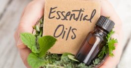 essentials oils in hands